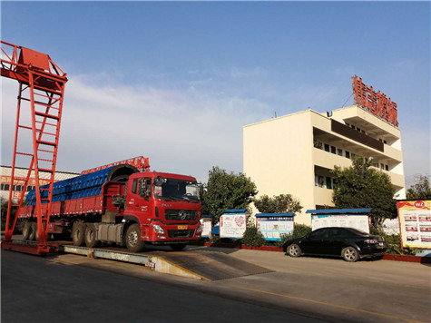 圓柱鋼模板發往河南欒川工地